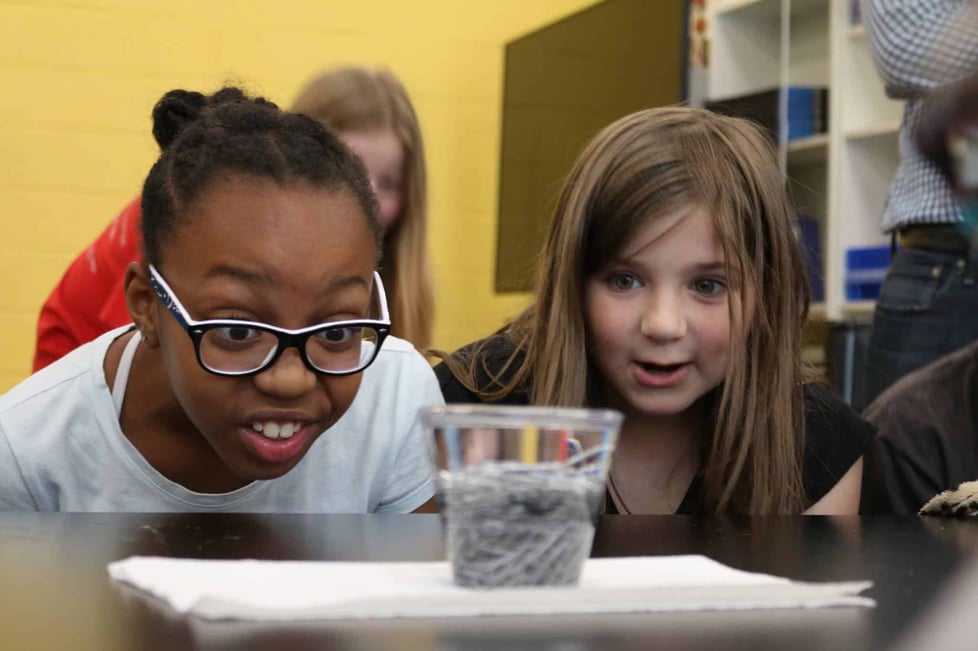 35327440_227677841160981_5670770579335020544_o